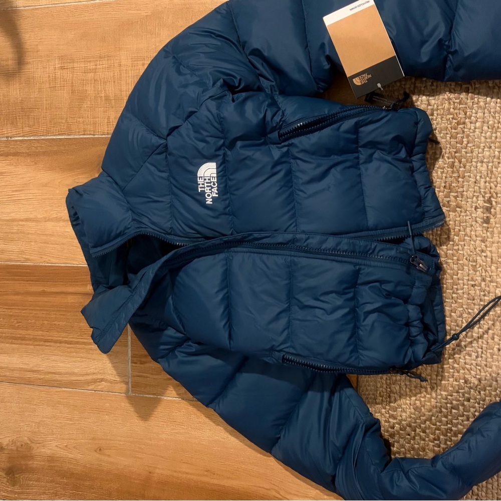 The North Face Women blue Puffer Jacket